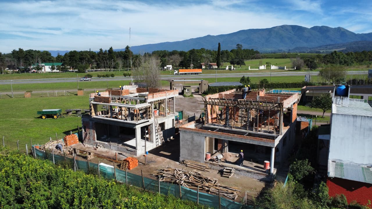 Casas M2 & M3 — etapa de estructura y mampostería